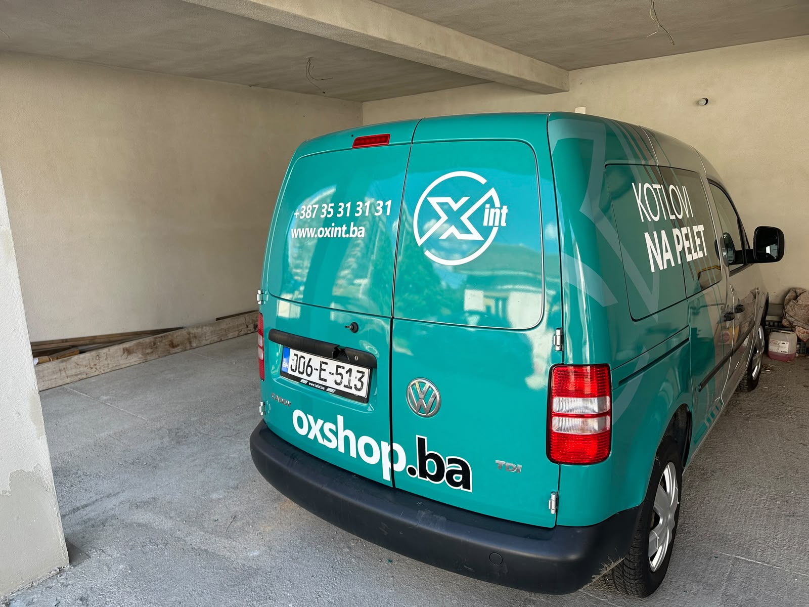 brendiranje vozila u tuzli autografika i laminacija